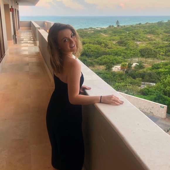 Meet your Posher, Bailey - Picture 1 of 1